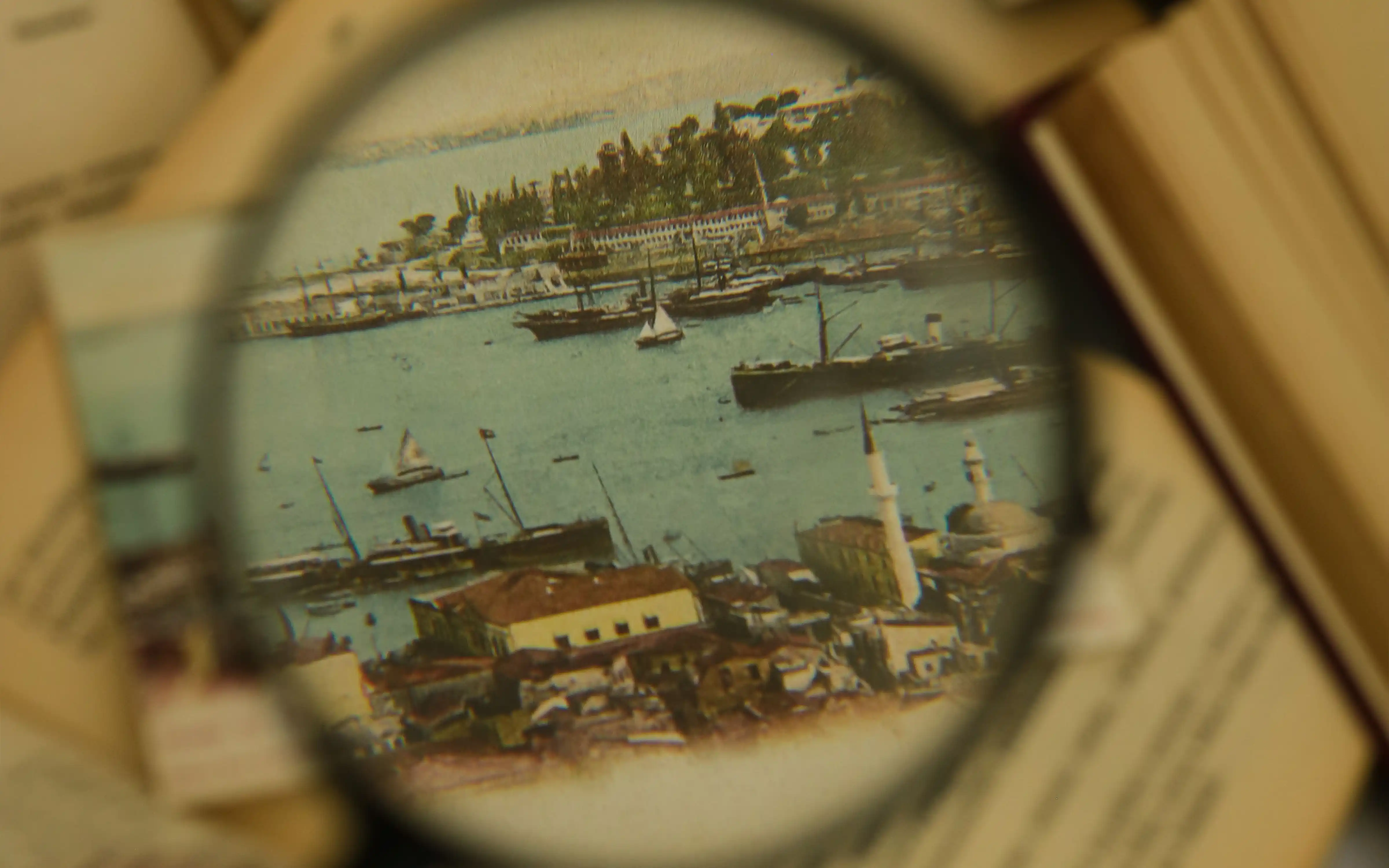 How to scale a reference image